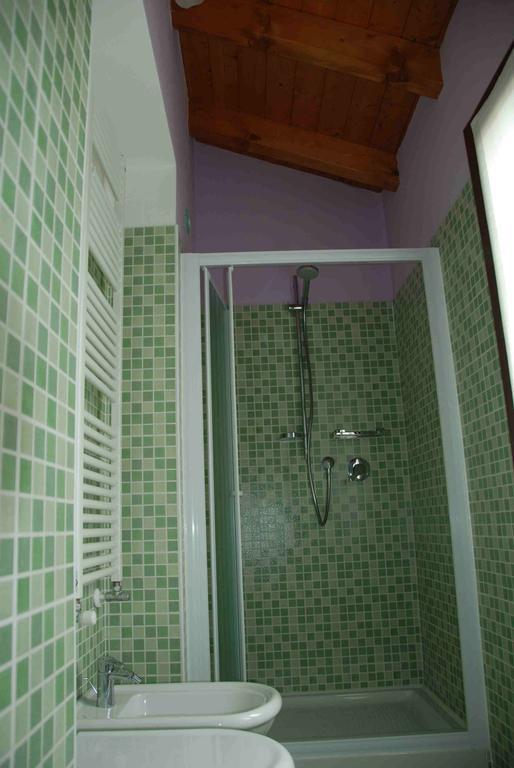B&B La Casa Di Trizzi Como Bilik gambar